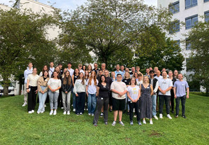 Teva begrüßt 33 neue Auszubildende und dual Studierende