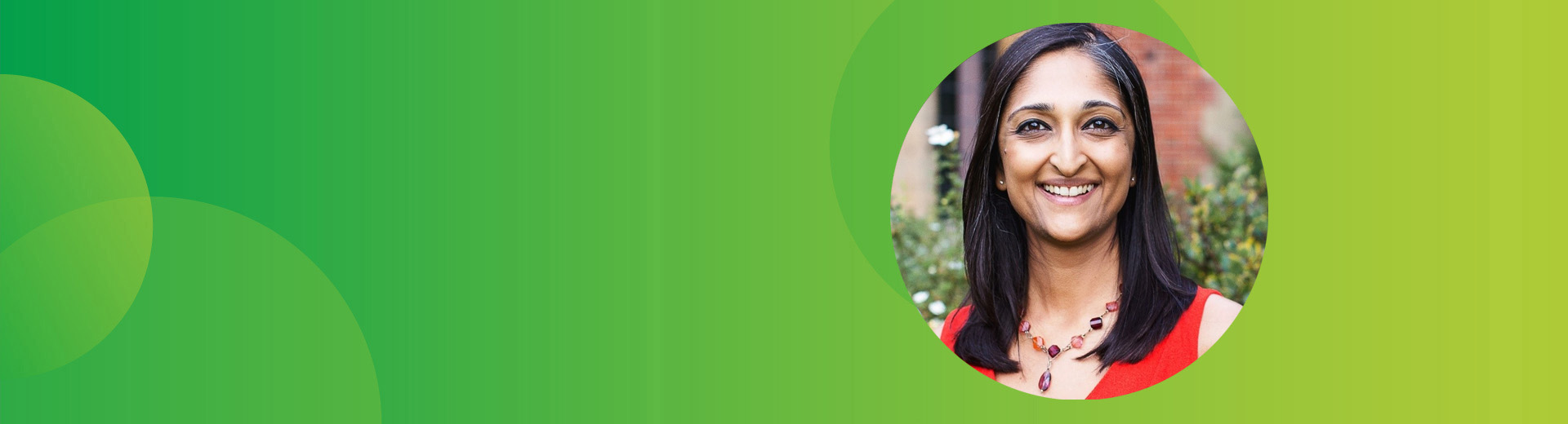 Porträt von Trishna welche Geschichten aus Ihrem Alltag erzählt