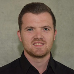 Eduard Kohls, Meister Produktion